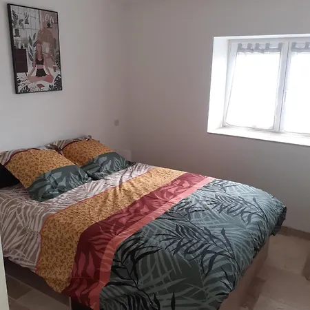Maison Perigord بيت للعطل *